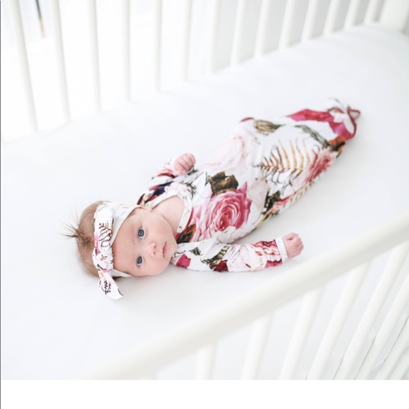 Posh Peanut Black Rose Knotted Gown: 0-3mos - Picture 7 of 8